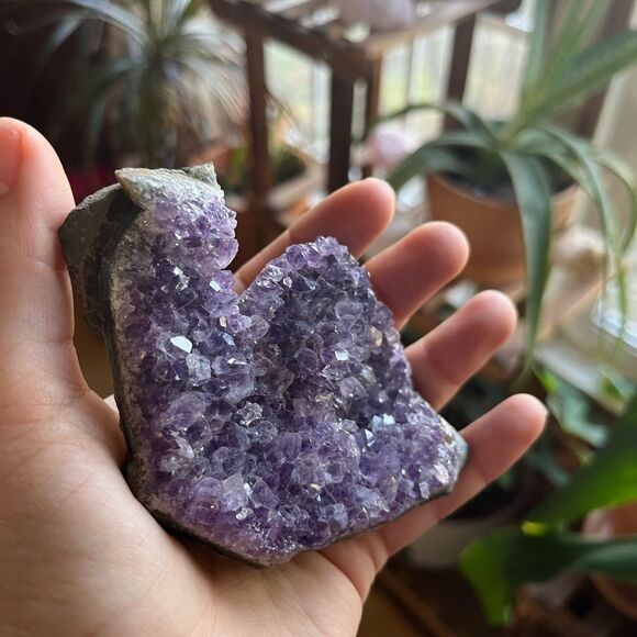 173g Amethyst Crystal Cluster 3.5”x3” - Picture 7 of 8